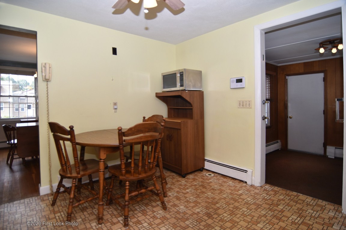 8 Floyd Road Warwick, RI 02888 - Photo 10 of 29 Gallery Image 10