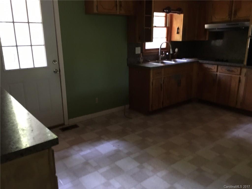 1925 Peace Road Fort Mill, SC 29715 - Photo 11 of 20 Gallery Image 11