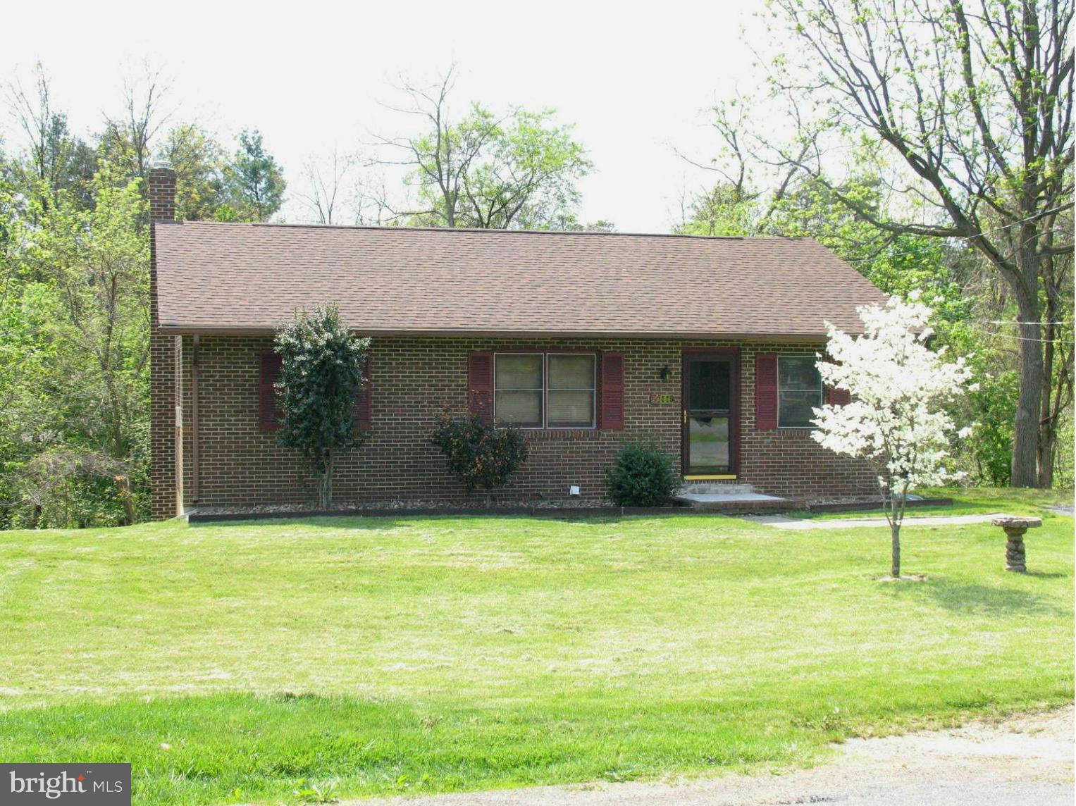 119 Williamson Road Winchester, VA 22602 - Photo 1 of 19 Exterior (Front)