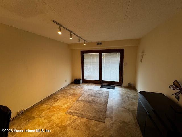 11 Windham Loop, Unit 2FF Staten Island, NY 10314 - Photo 21 of 23 IMG_3366