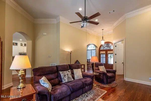 $467,900 | 21 Bluff Hills Place, Natchez, MS 39120