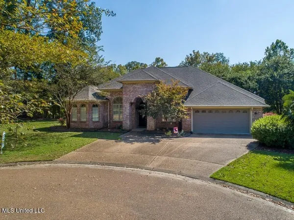 $467,900 | 21 Bluff Hills Place, Natchez, MS 39120