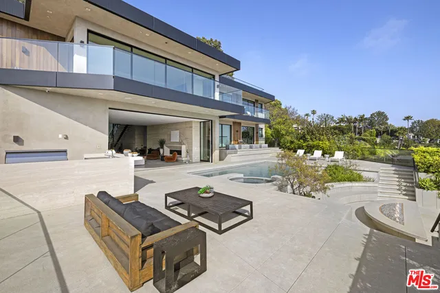 a view of a building with outdoor space