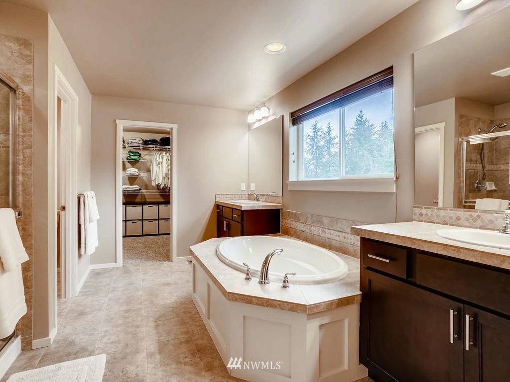 3528 217th Place Southeast Bothell, WA 98021 - Photo 15 of 25
