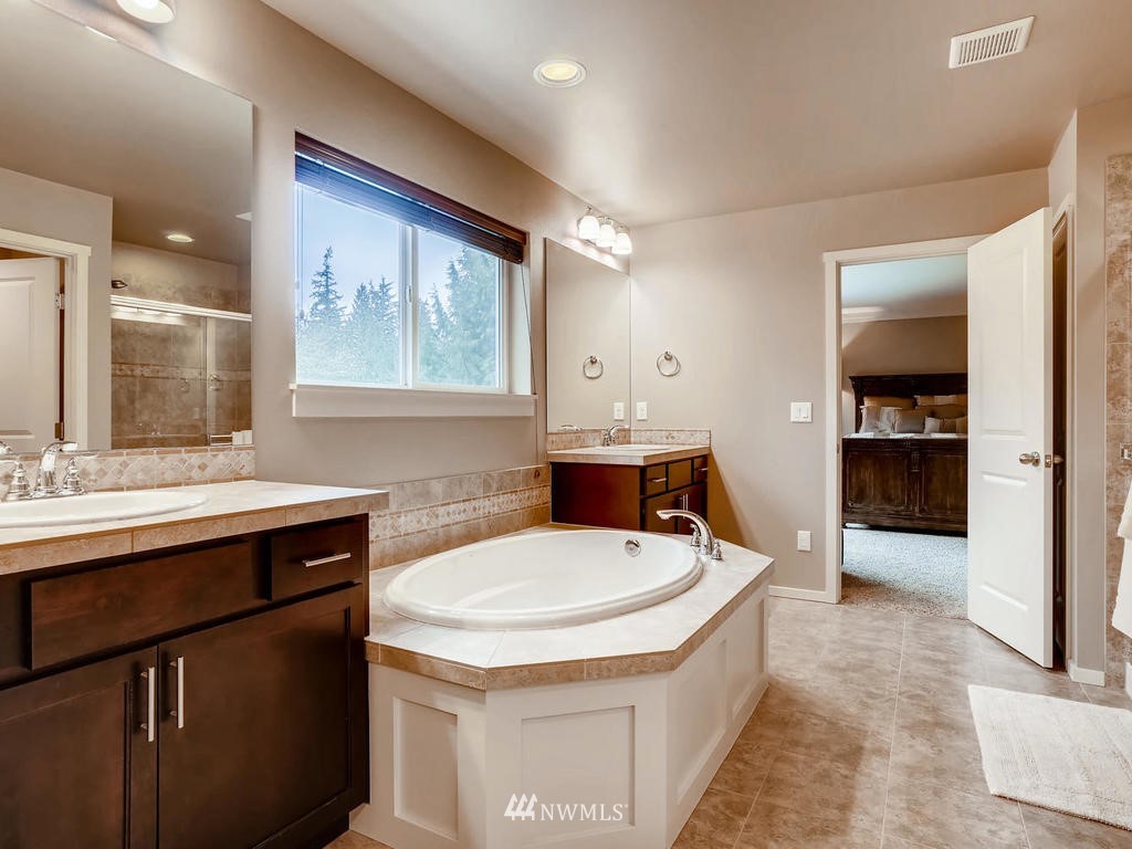 3528 217th Place Southeast Bothell, WA 98021 - Photo 16 of 25