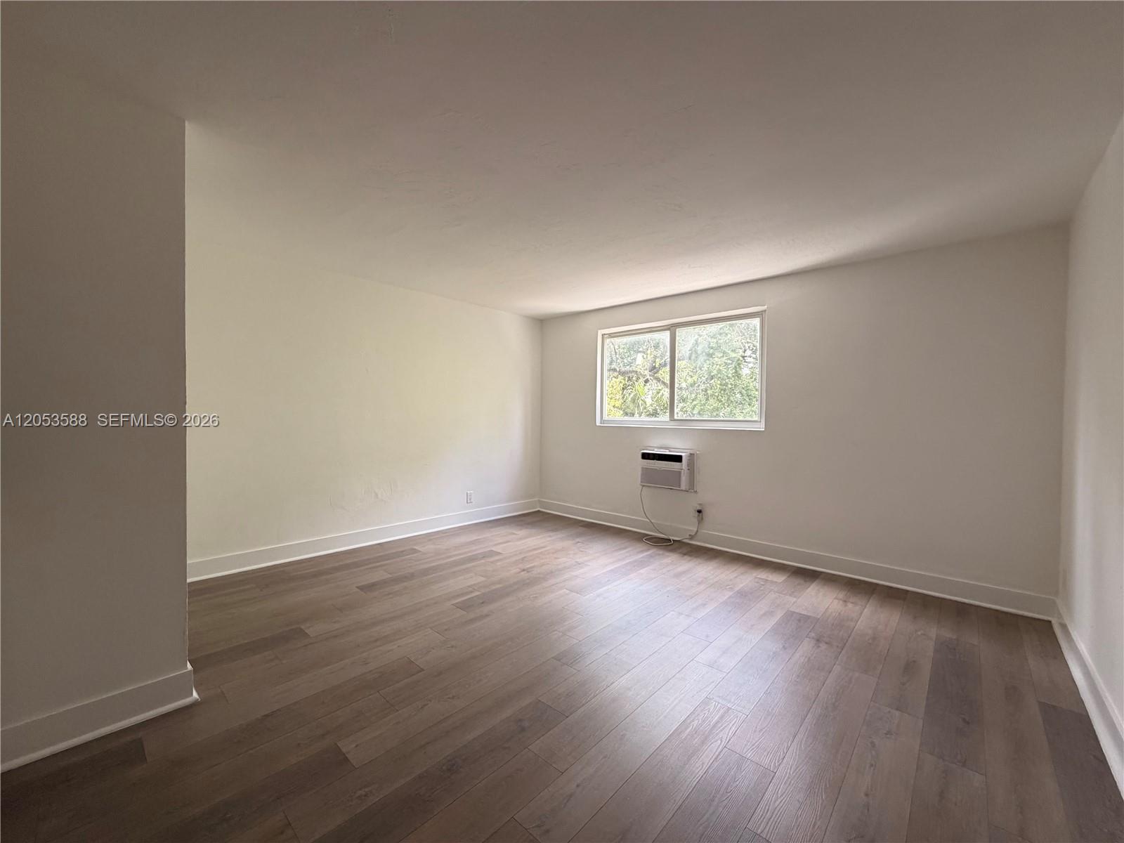 143 Southwest 9th Street, Unit 203 Miami, FL 33130 - Photo 8 of 16