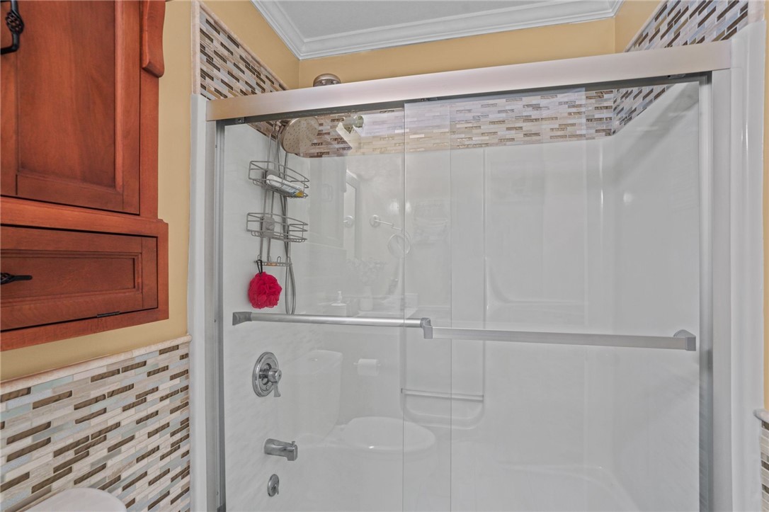 7 Walker Lane Coventry, RI 02816 - Photo 16 of 41