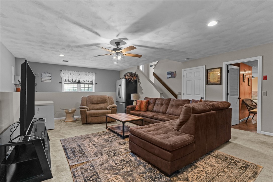 7 Walker Lane Coventry, RI 02816 - Photo 21 of 41