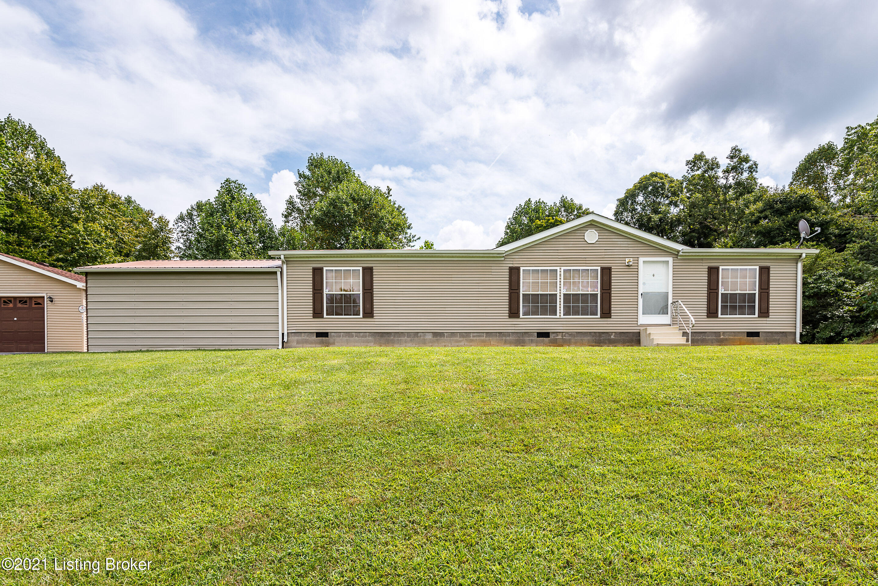 1460 Rock Ridge Road Brandenburg, KY 40108 - Photo 2 of 28 Front View