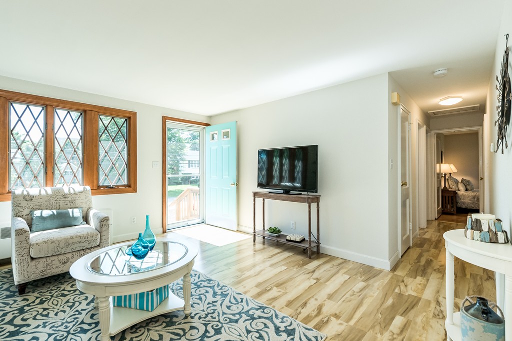 264 South Road, Unit 264 Bedford, MA 01730 - Photo 2 of 12 Gallery Image 2