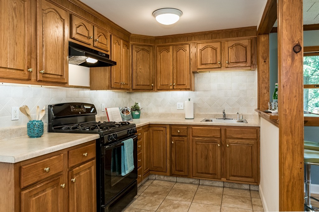 264 South Road, Unit 264 Bedford, MA 01730 - Photo 3 of 12 Gallery Image 3