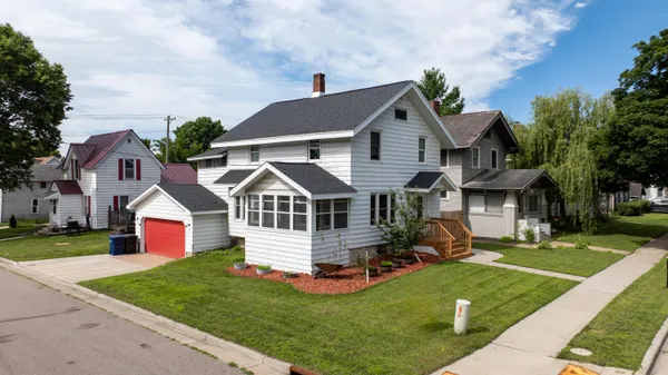 $259,000 | 319 East Main Street, Unit 419 W MONTGOMERY ST, Sparta, WI 54656