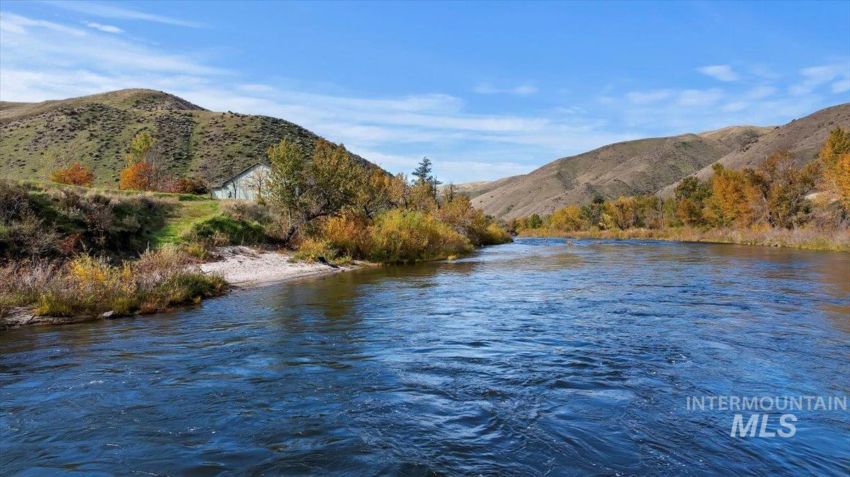 7 Mikylar Way Horseshoe Bend, ID 83629 - Photo 1 of 25 Water view with a mountainous background