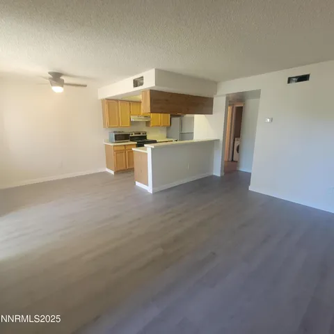 $224,900 | 560 Nichols Boulevard, Sparks, NV 89431