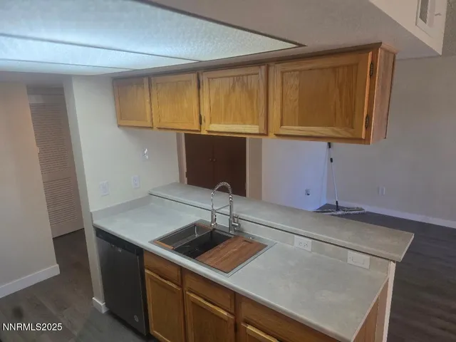 $224,900 | 560 Nichols Boulevard, Sparks, NV 89431