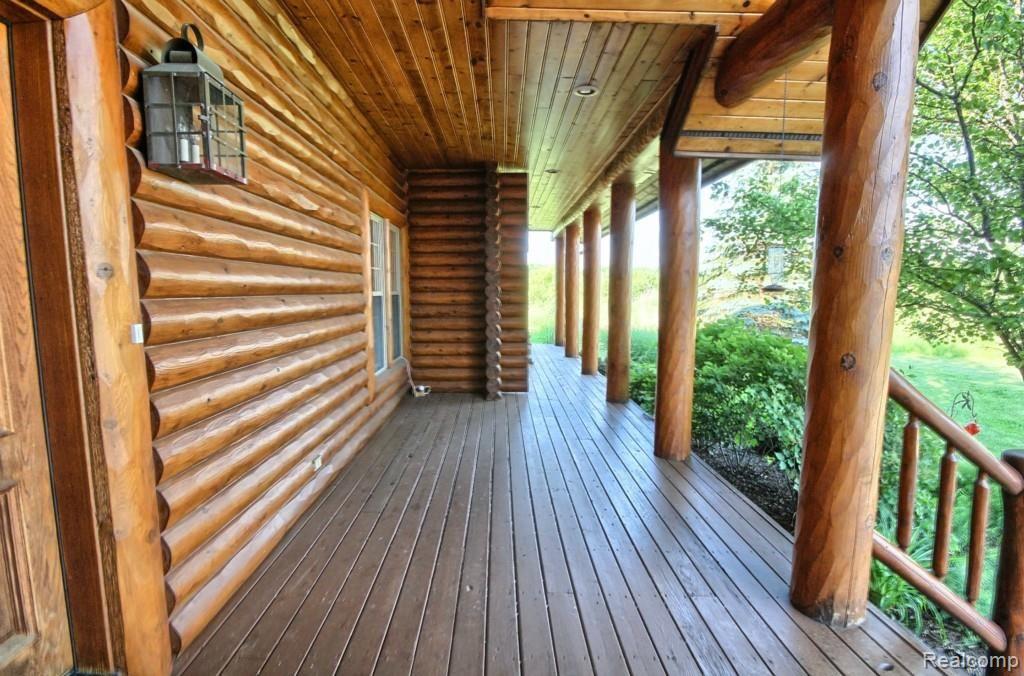 Front_Porch.jpg