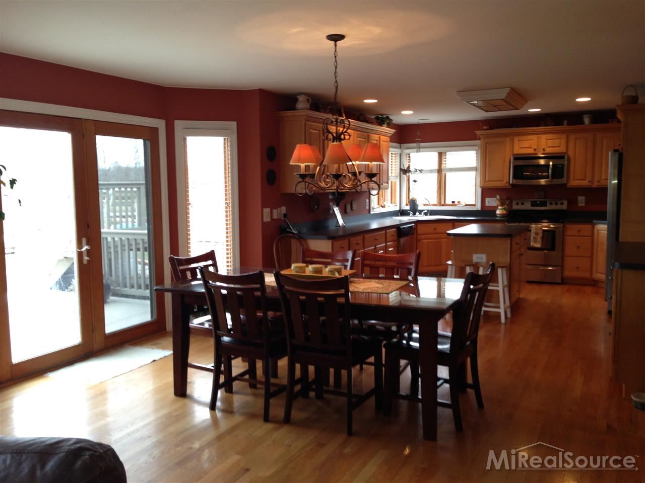 8762 Short Cut Road Fair Haven, MI 48023 - Photo 7 of 27 31174905-6.JPG