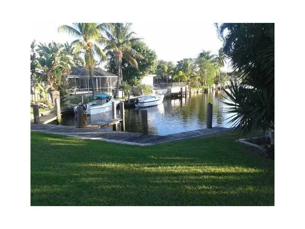 $1,900 | 520 Southwest 15th Street, Unit 101, Pompano Beach, FL 33060