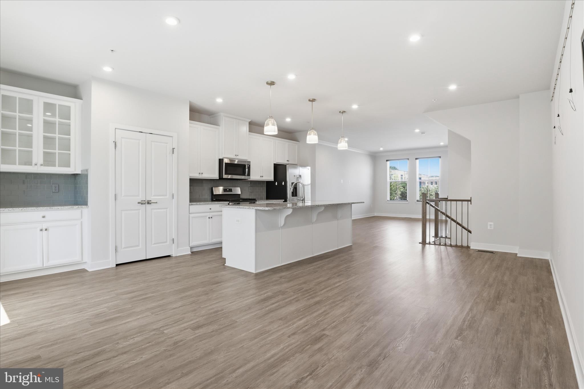 4702 Towne Park Road Suitland, MD 20746 - Photo 12 of 46