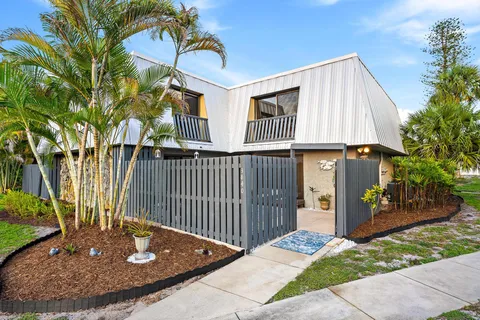 $245,000 | 3840 Jefferson Street, Stuart, FL 34997