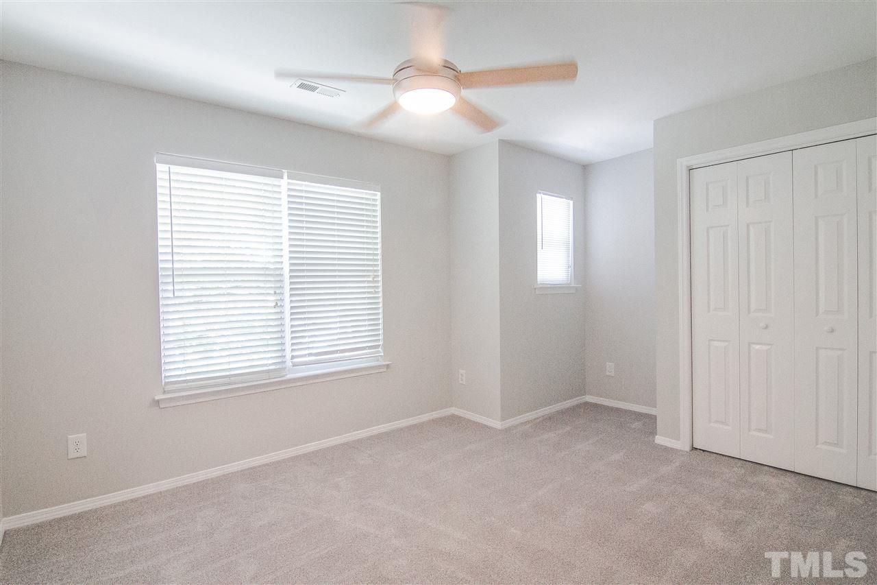 8212 Beaded Stone Street Raleigh, NC 27613 - Photo 22 of 30