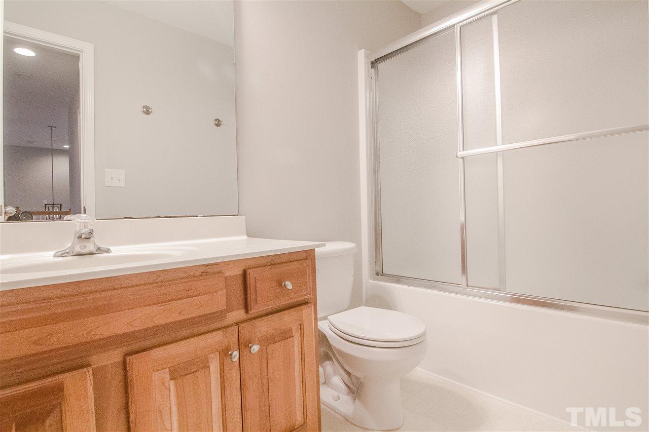 8212 Beaded Stone Street Raleigh, NC 27613 - Photo 23 of 30