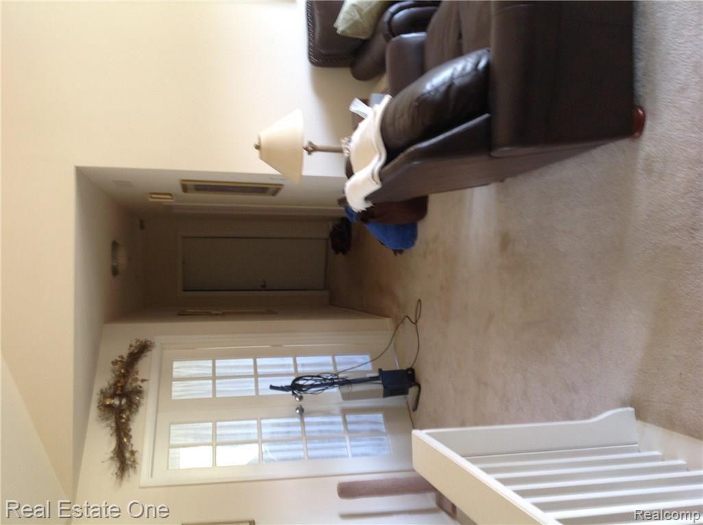 8795 Miller Road Clarkston, MI 48348 - Photo 29 of 30 image.jpeg