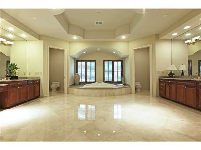11688 Old Pump House Road Boca Raton, FL 33498 - Photo 12 of 25 a view of a living room and kitchen