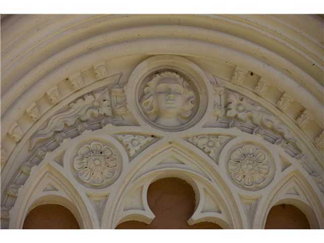 11688 Old Pump House Road Boca Raton, FL 33498 - Photo 17 of 25 a view of a livingroom with washer and dryer