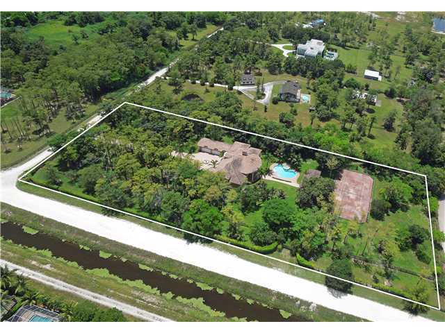 11688 Old Pump House Road Boca Raton, FL 33498 - Photo 25 of 25 a view of a yard from a balcony