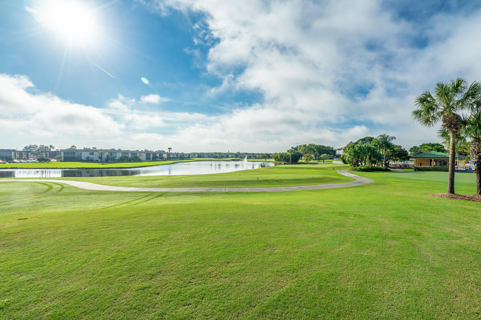 811 Flanders Q Delray Beach, FL 33484 - Photo 36 of 37 KINGS POINT GOLF COURSE