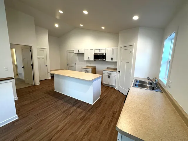 $297,000 | 1059 Fairway Drive, Sheboygan Falls, WI 53085