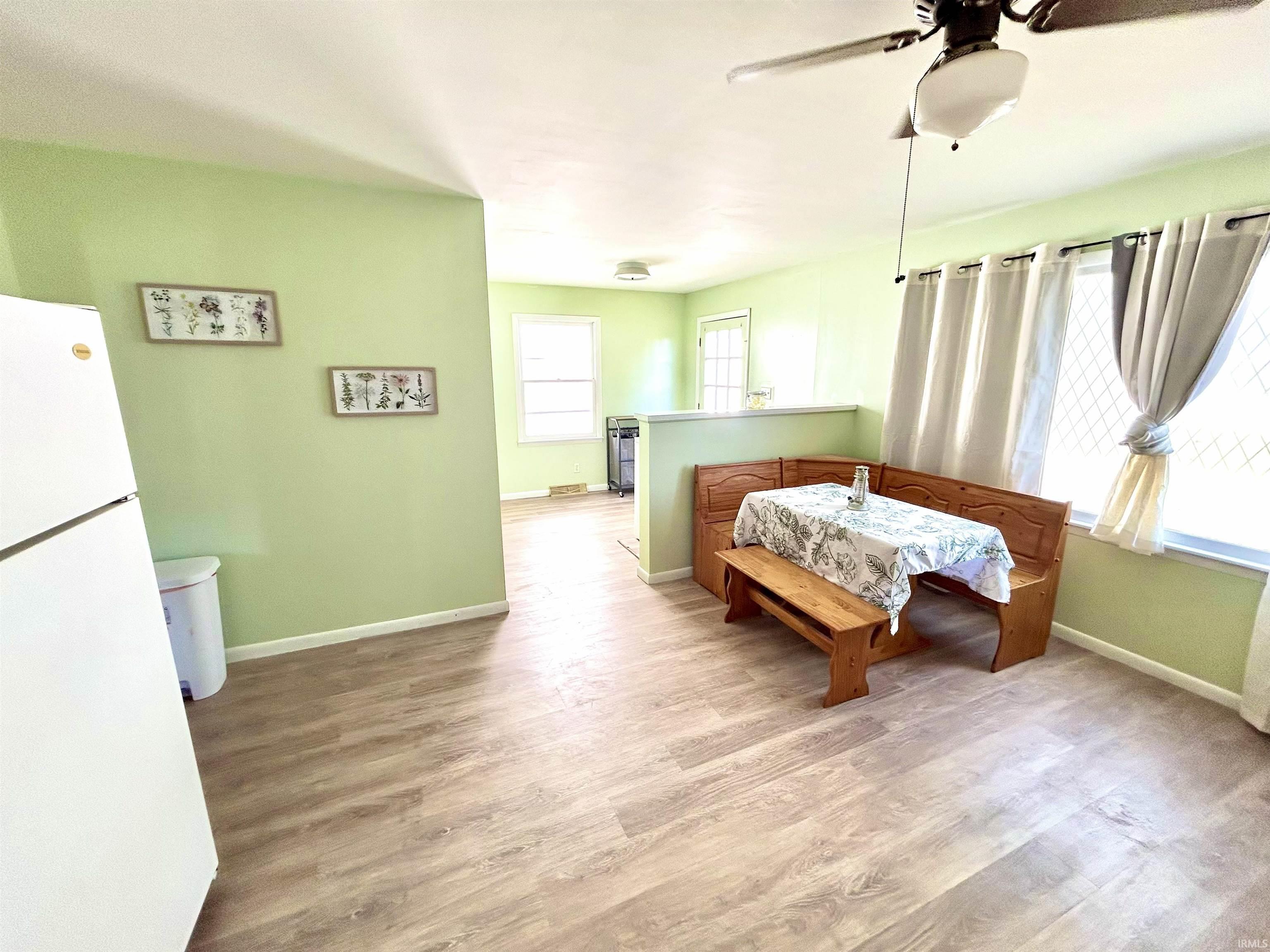 218 North 5th Street Albion, IL 62806 - Photo 5 of 16