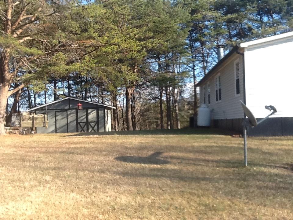 687 Longfield Road Fincastle, VA 24090 - Photo 10 of 12 IMG_2973