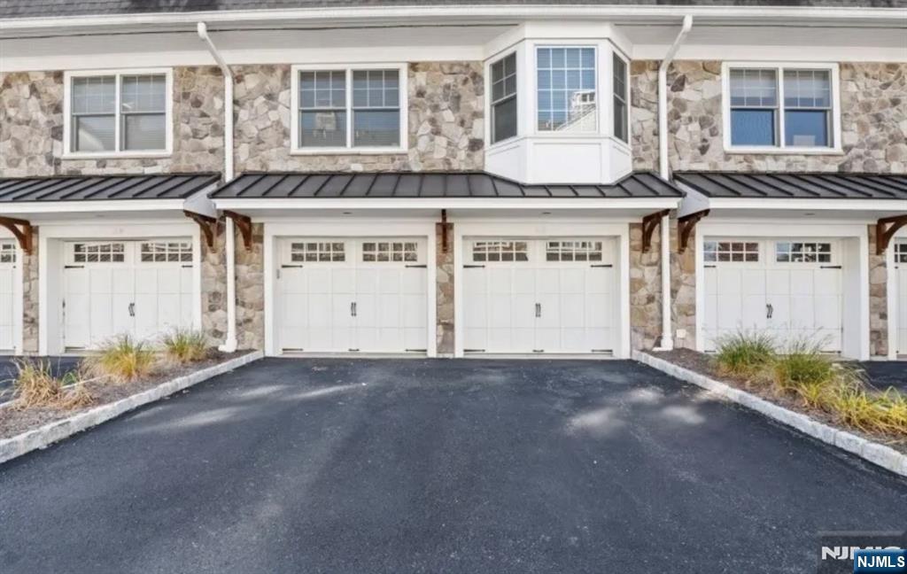 4 B Foley Place New Providence, NJ 07974 - Photo 9 of 9