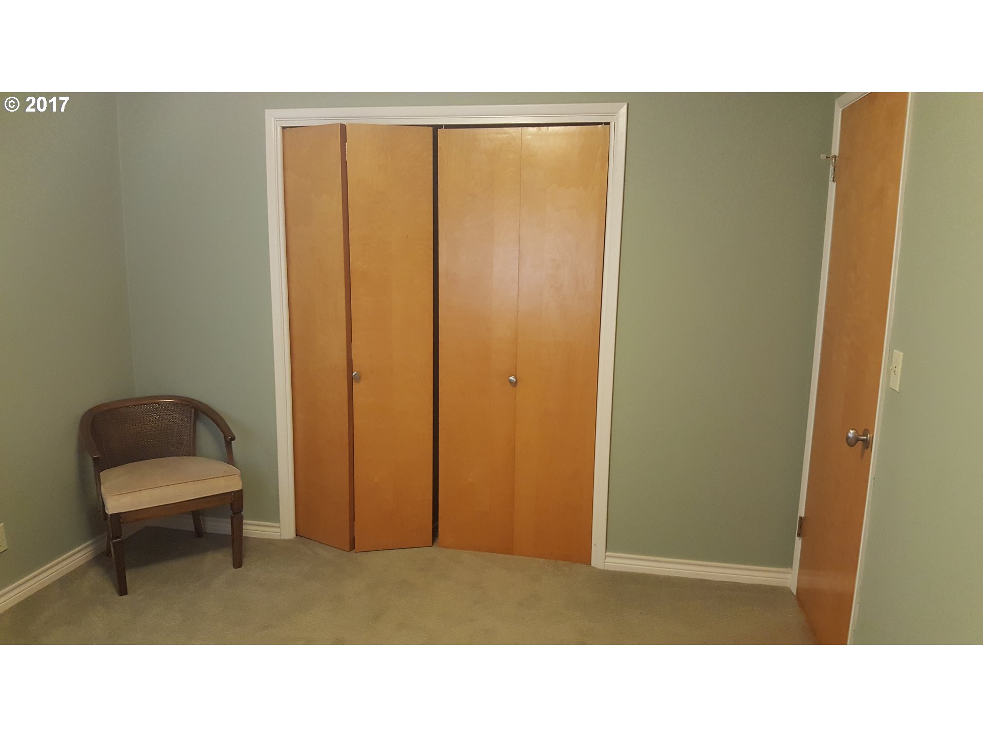 12855 Southwest 6th Street Beaverton, OR 97005 - Photo 9 of 22 Gallery Image 9