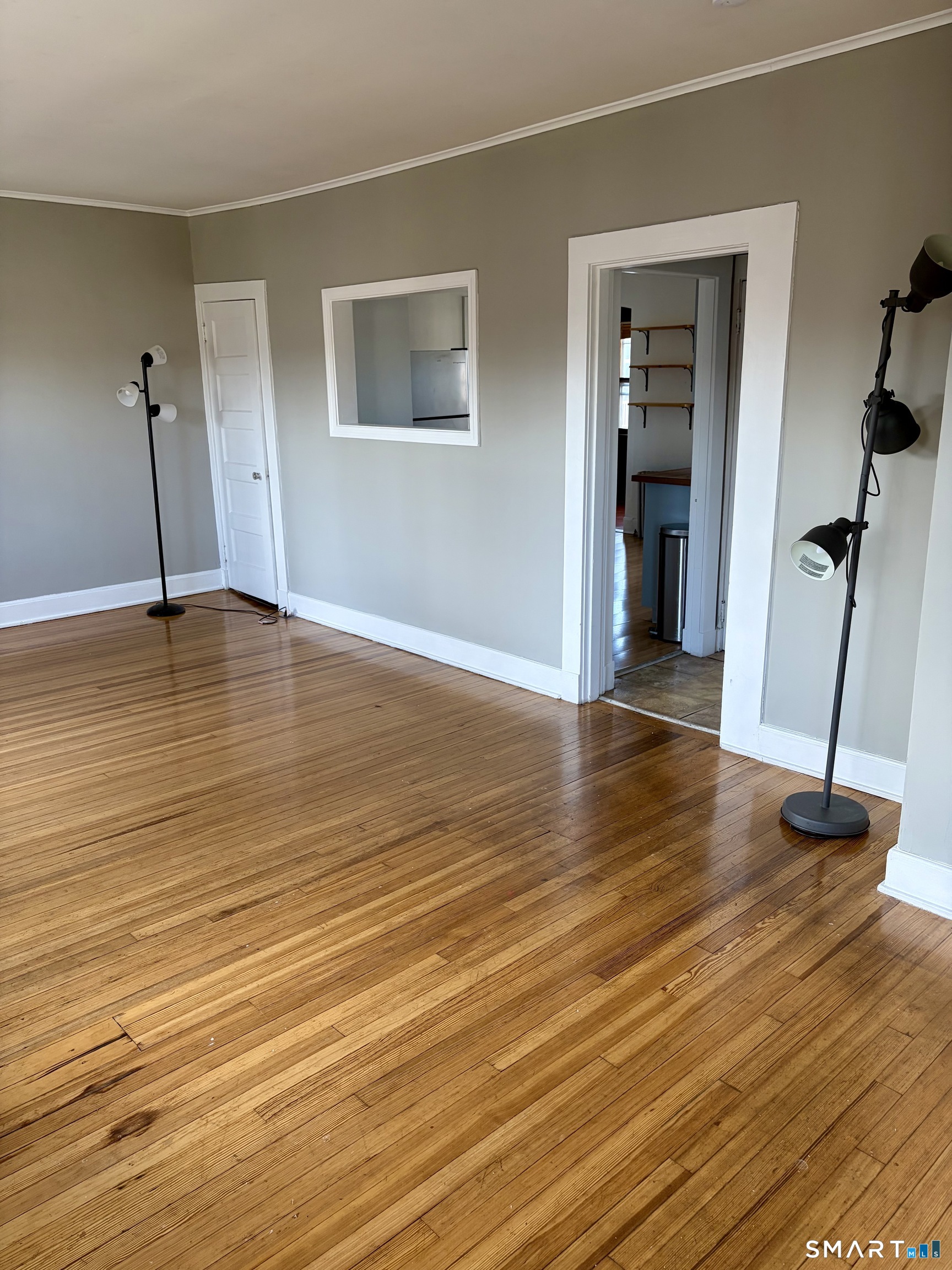 23 Rowsley Street, Unit 6 Bridgeport, CT 06605 - Photo 3 of 19