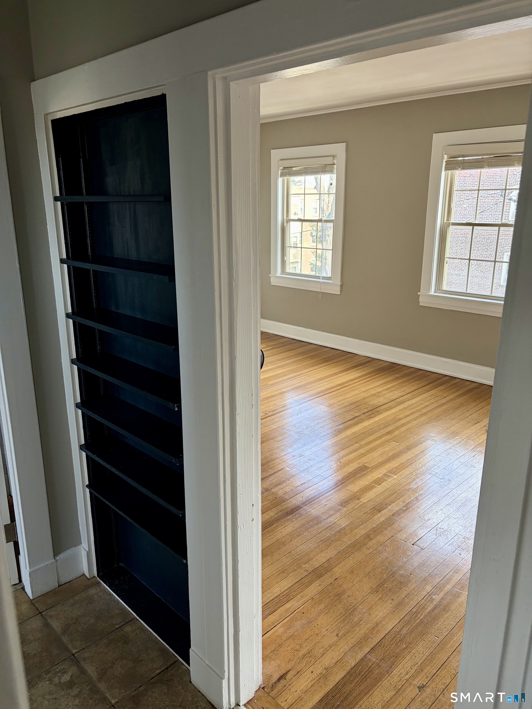 23 Rowsley Street, Unit 6 Bridgeport, CT 06605 - Photo 6 of 19