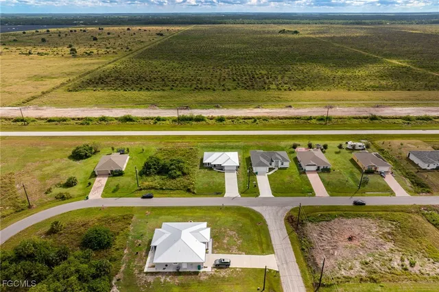 $285,000 | 146 Plantation Drive, LaBelle, FL 33935