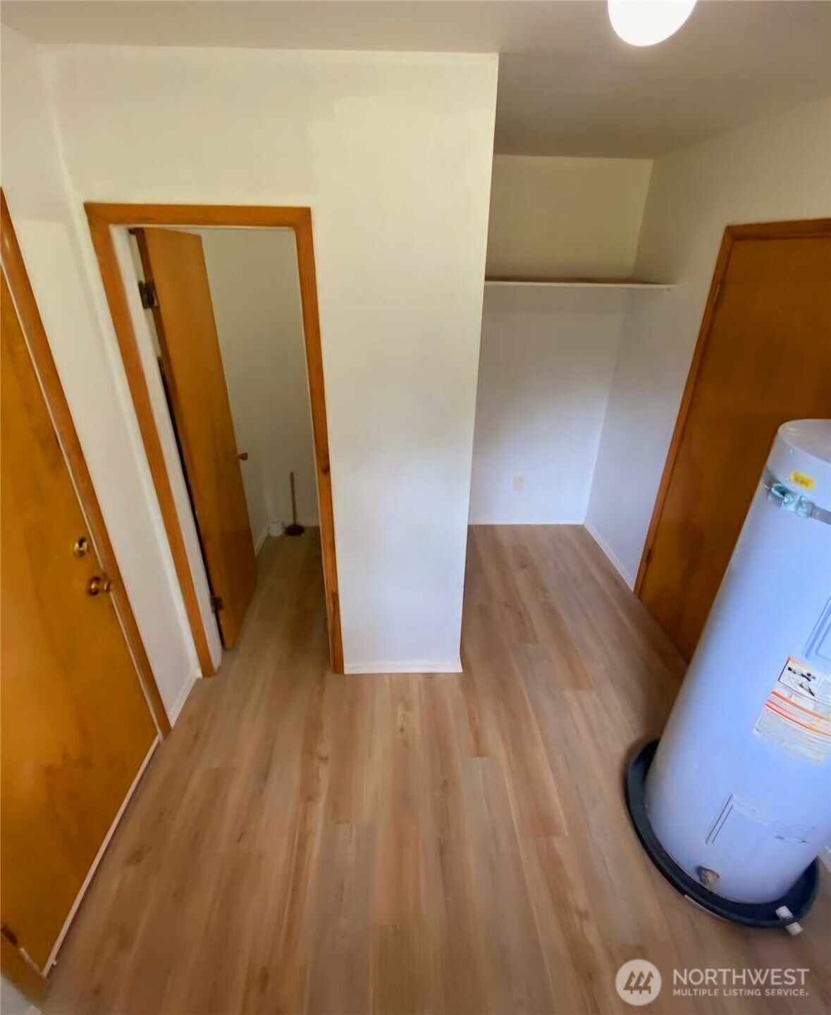 55 Church Road McCleary, WA 98557 - Photo 23 of 40 a view of a hallway and wooden floor