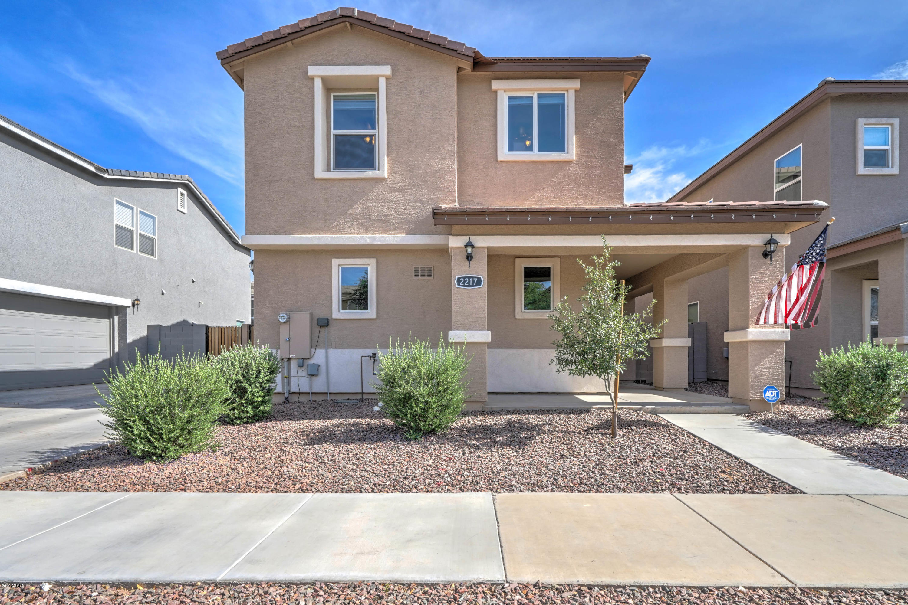 2217 East Pecan Road Phoenix, AZ 85040 - Photo 1 of 25 2217 E Pecan Rd-1