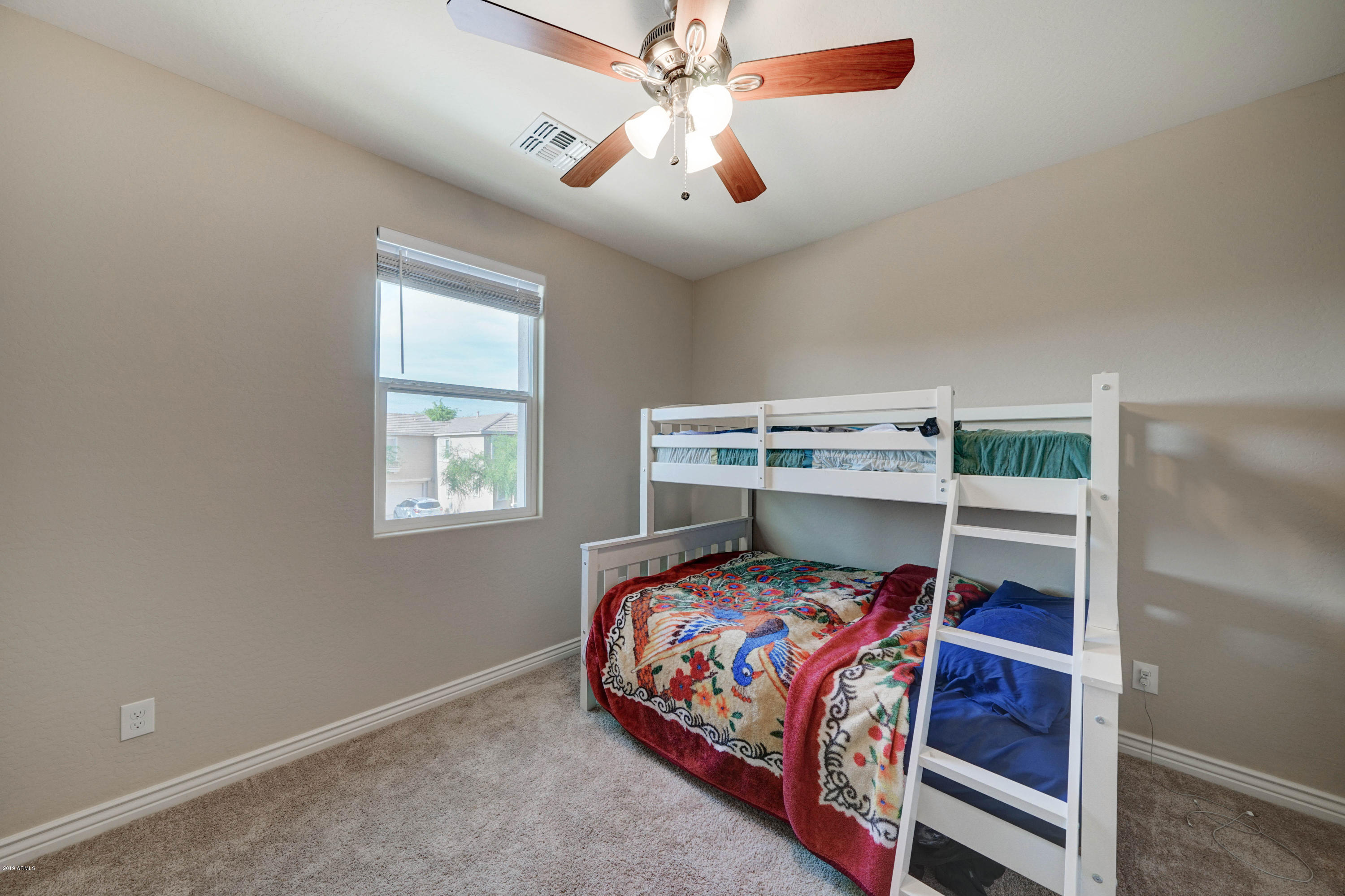 2217 East Pecan Road Phoenix, AZ 85040 - Photo 11 of 25 2217 E Pecan Rd-11