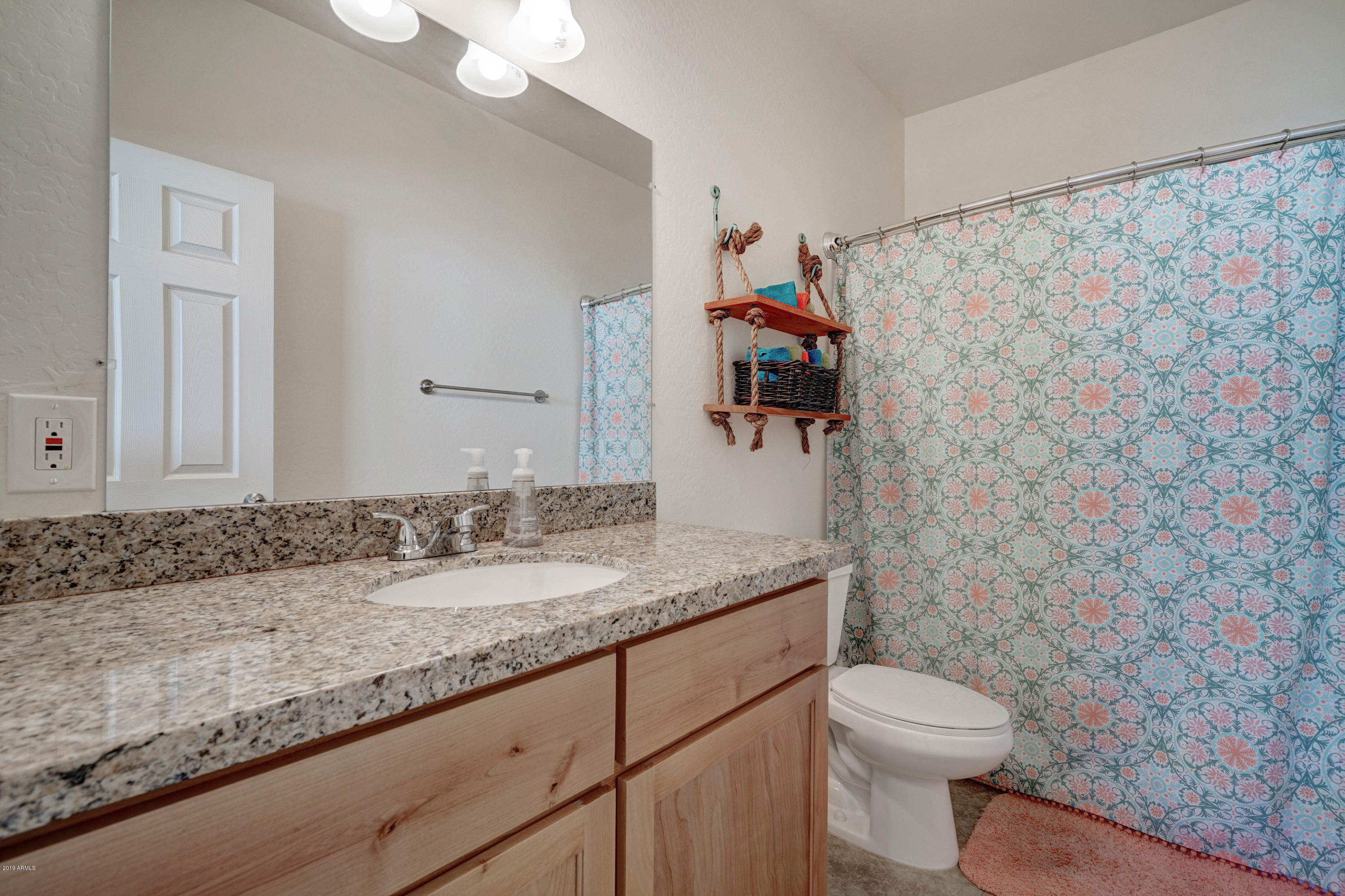 2217 East Pecan Road Phoenix, AZ 85040 - Photo 15 of 25 2217 E Pecan Rd-15