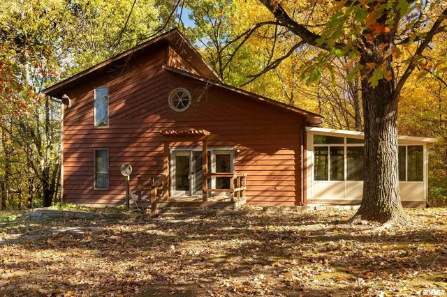 $365,000 | 4648 Highway 127, Carbondale, IL 62903