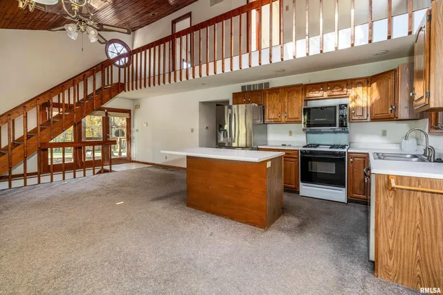 $365,000 | 4648 Highway 127, Carbondale, IL 62903