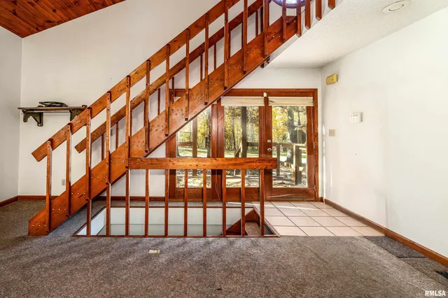 $365,000 | 4648 Highway 127, Carbondale, IL 62903