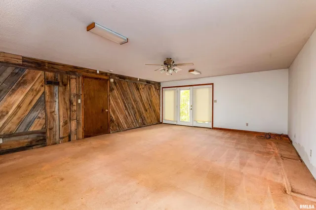 $365,000 | 4648 Highway 127, Carbondale, IL 62903