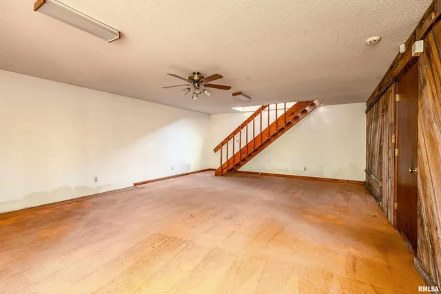 $365,000 | 4648 Highway 127, Carbondale, IL 62903