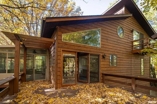 $365,000 | 4648 Highway 127, Carbondale, IL 62903