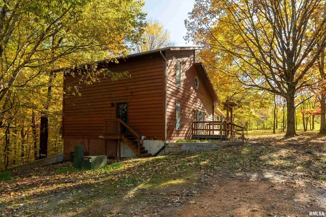 $365,000 | 4648 Highway 127, Carbondale, IL 62903